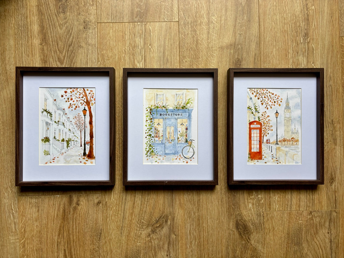 Exemple de réalisation — cadres non inclus. Les trois peintures de Londres encadrées.